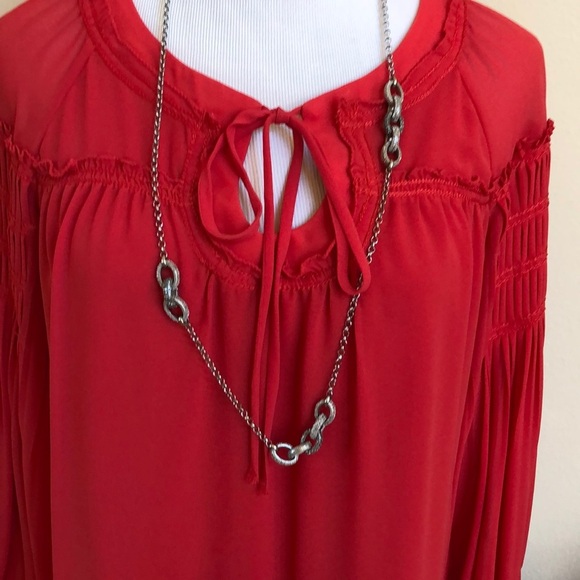 Max Studio blouse - Picture 2 of 7